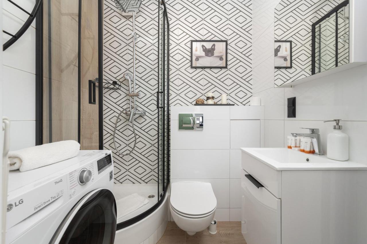 Apartament Zielinskiego Centrum Wroclaw By Noclegi Renters Exteriör bild