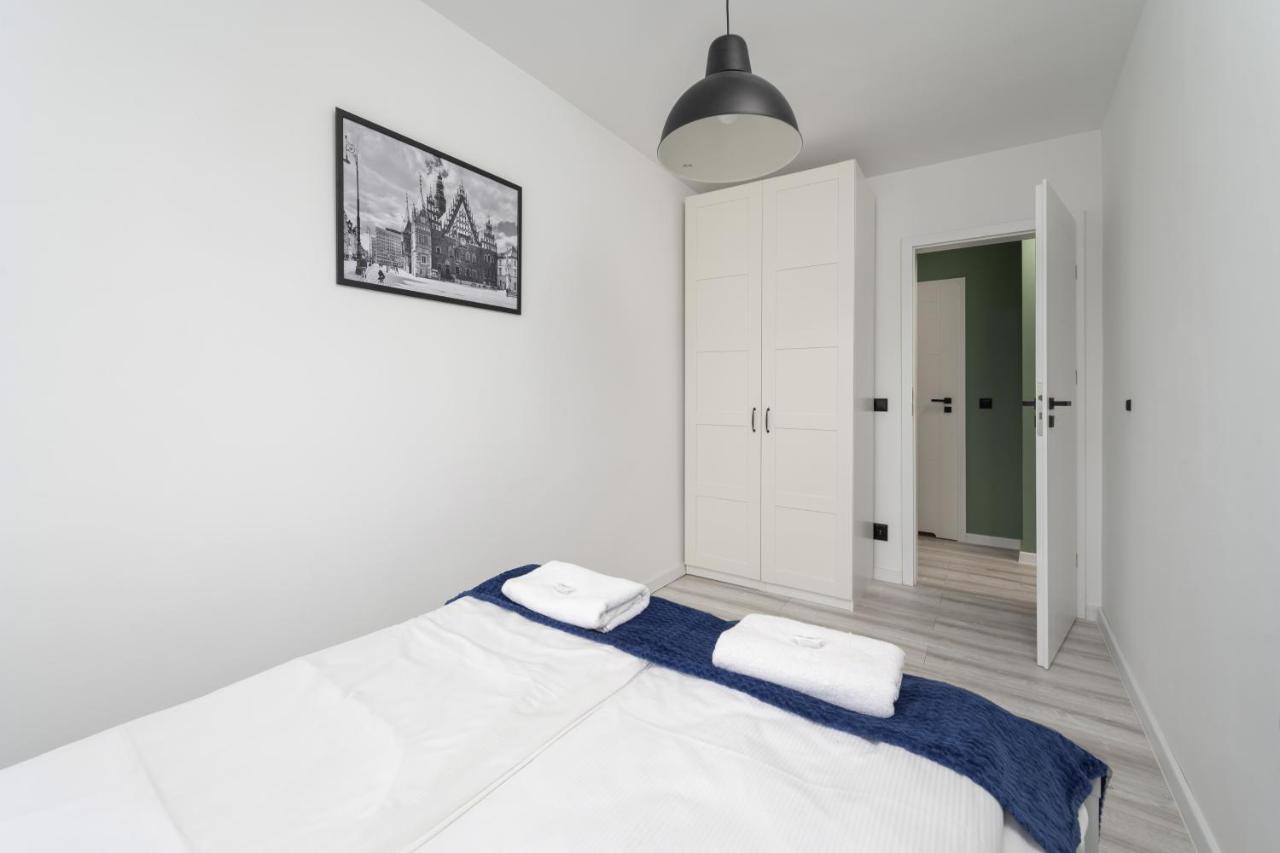 Apartament Zielinskiego Centrum Wroclaw By Noclegi Renters Exteriör bild