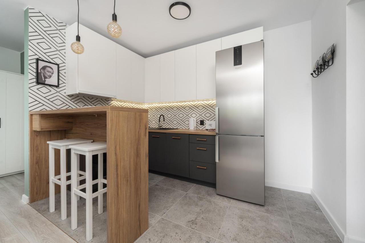 Apartament Zielinskiego Centrum Wroclaw By Noclegi Renters Exteriör bild